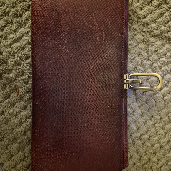 Authentic Vintage Gucci Burgundy Lizard Skin Long Wallet - Style 035-2778 - Picture 4 of 8
